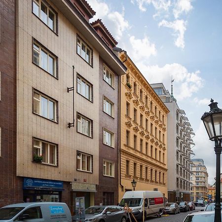 Lighthouse Apartment Prague Extérieur photo