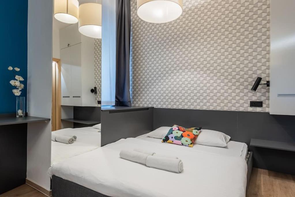 Lighthouse Apartment Prague Extérieur photo