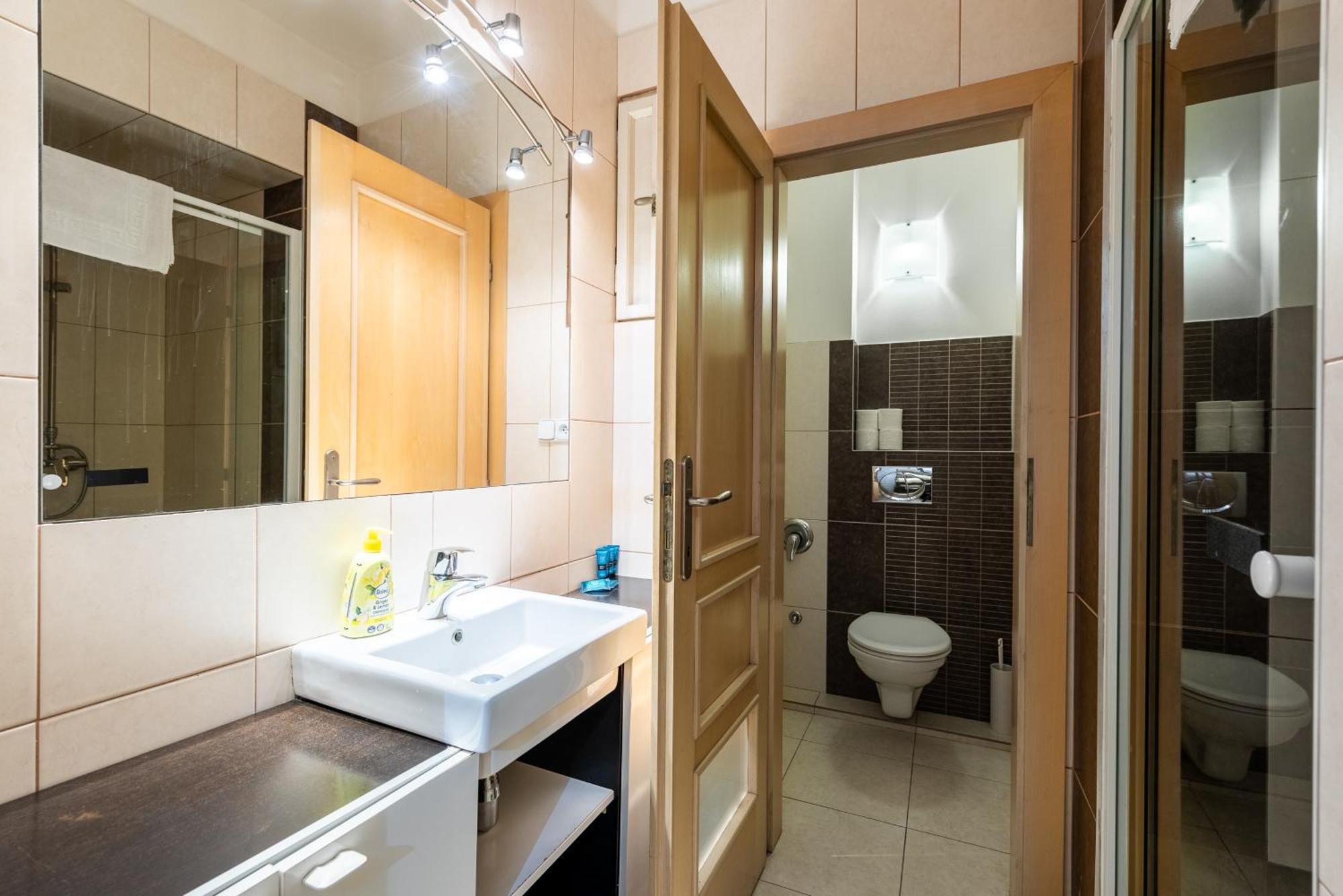 Lighthouse Apartment Prague Extérieur photo